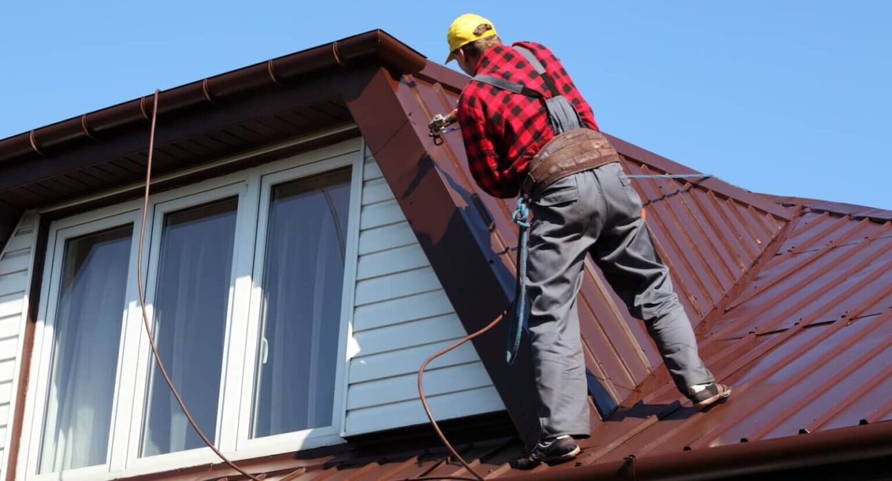 PROTECT YOUR ROOF’S LIFESPAN WITH REGULAR MAINTENANCE